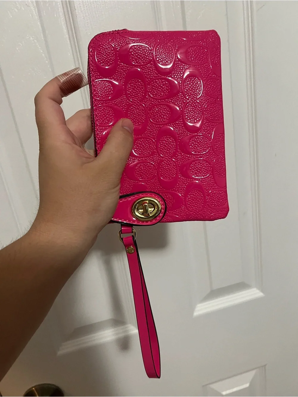 NWOT Hot Pink Embossed Wristlet